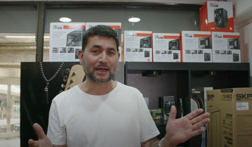 ¿Qué Necesito Para Un Evento En Vivo? MIRA ESTO de SKP y JBL - StudioMusic.cl