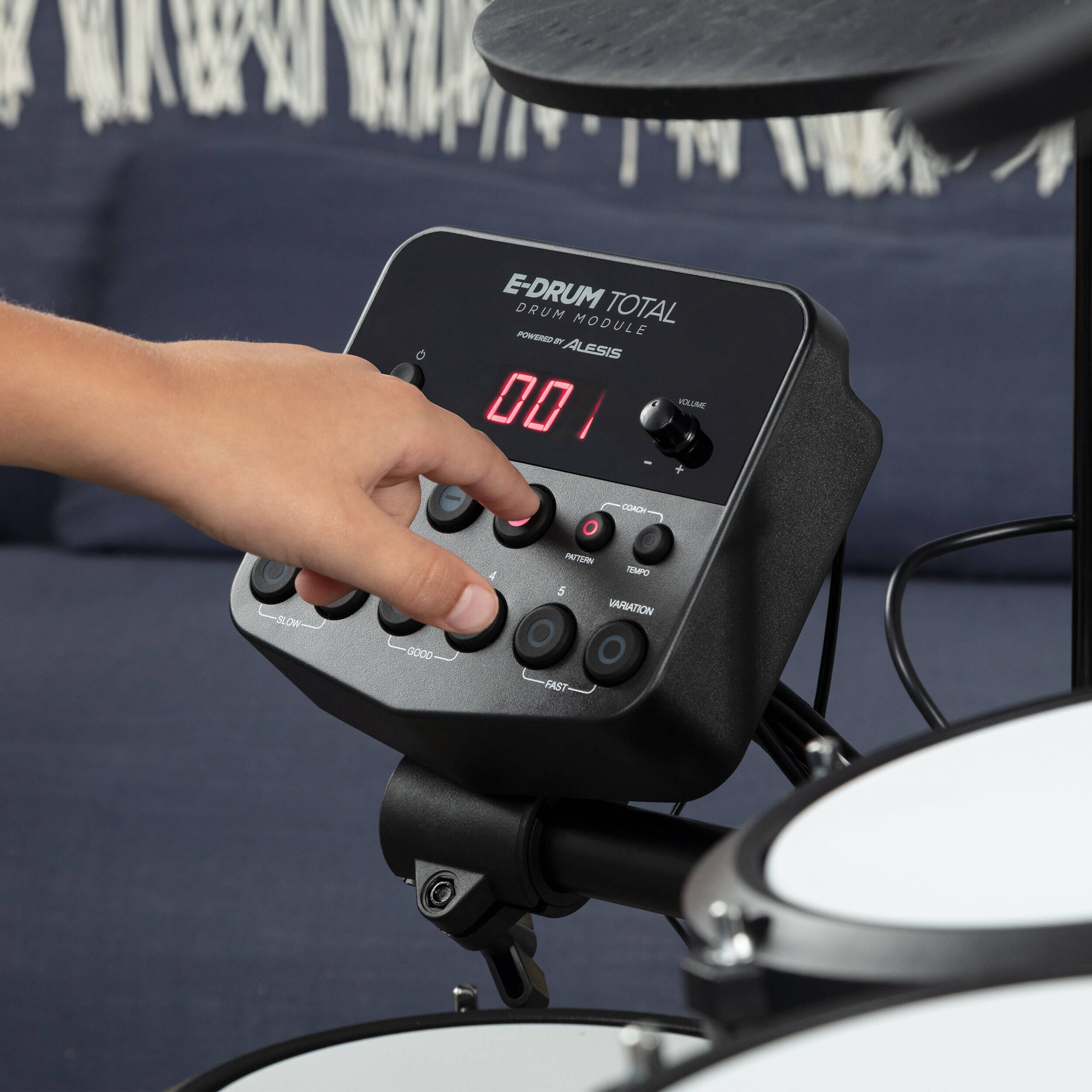 Alesis E-Drum Total Batería Electrónica (Incluye Sillín, Audífonos y Baquetas) Baterías Electrónicas Alesis