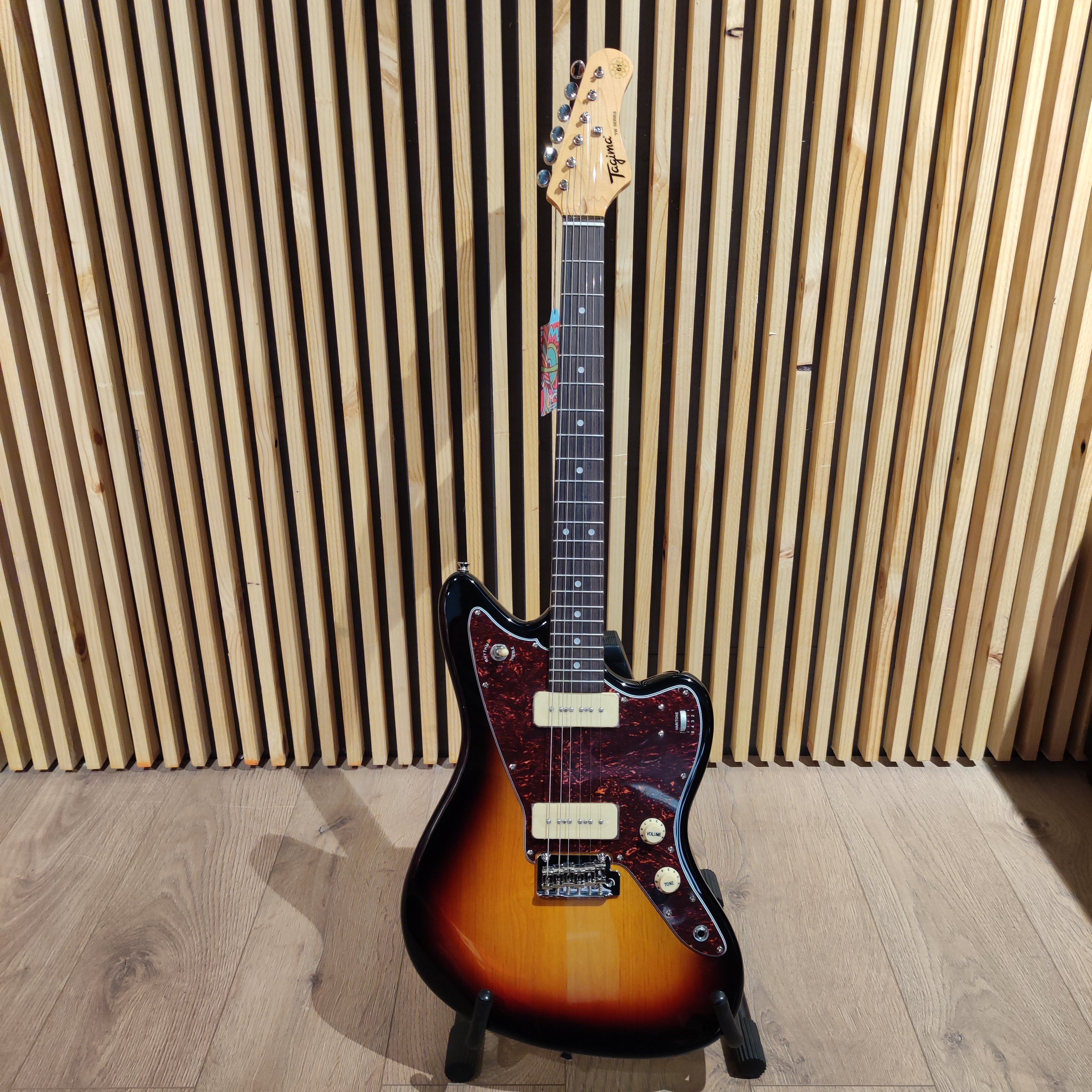 Tagima TW-61 Sunburst Guitarra Eléctrica Guitarras Eléctricas Tagima