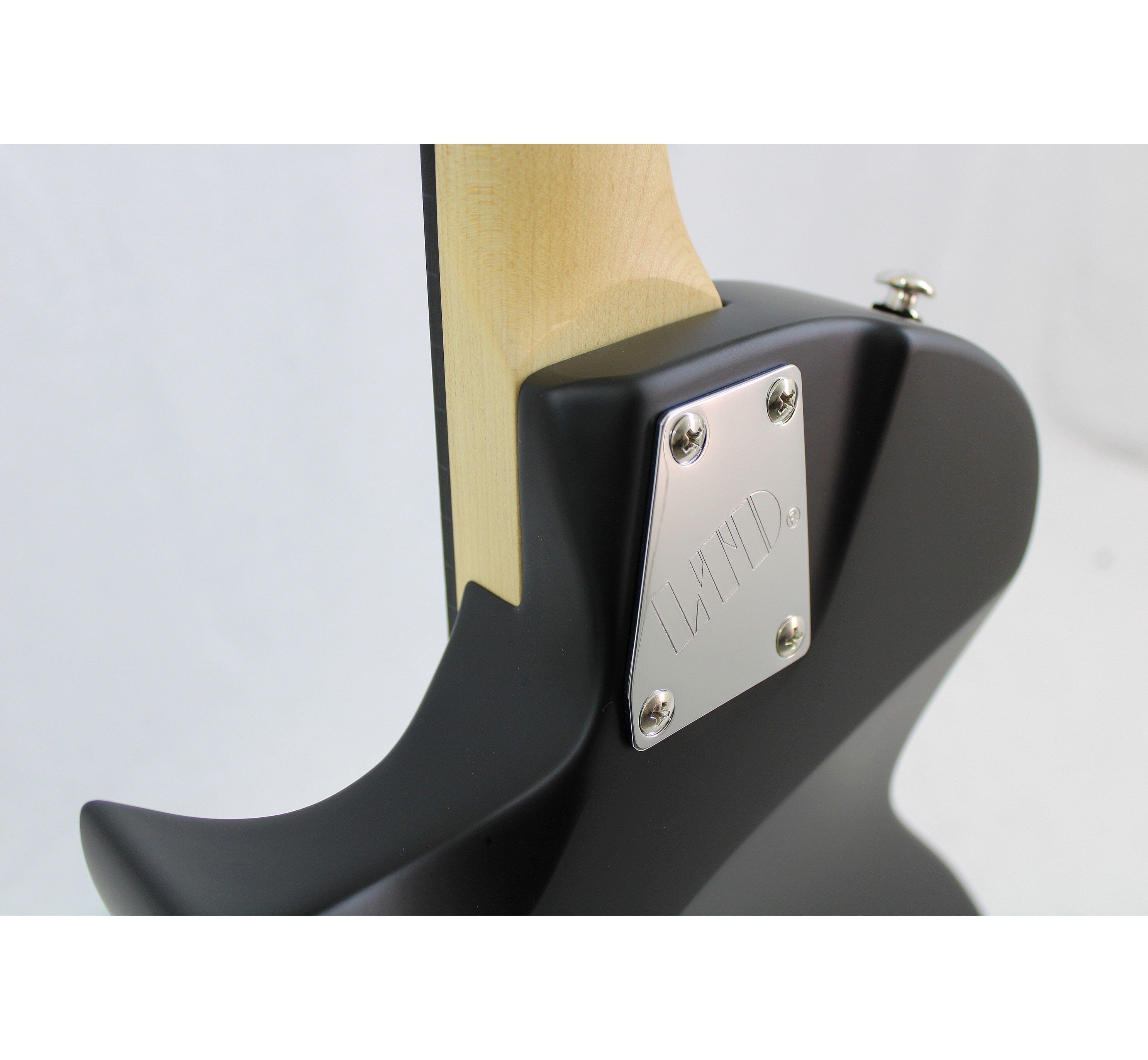 Pack de Guitarra Eléctrica LTD EC-10-Black Satin Guitarras Eléctricas ESP 