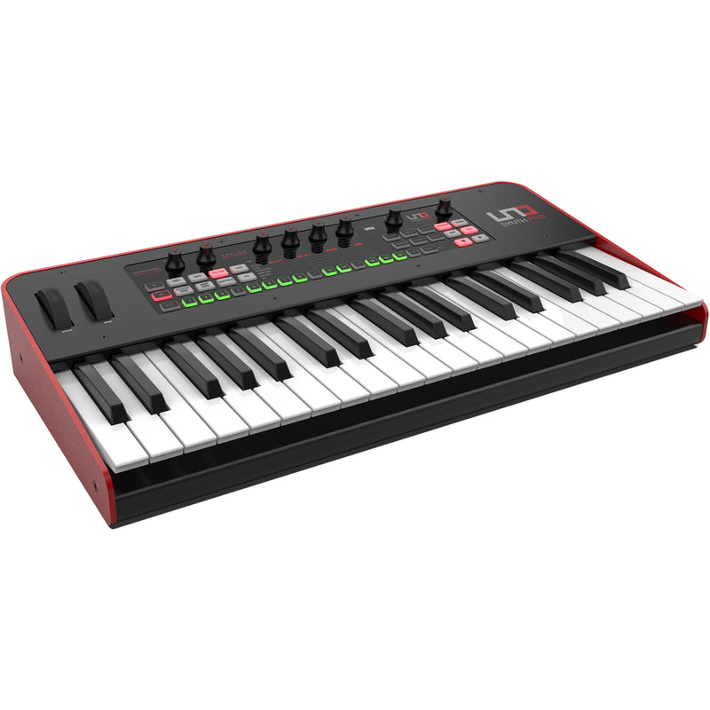 IK Multimedia UNO Synth PRO Sintetizador Análogo Sintetizadores IK Multimedia 