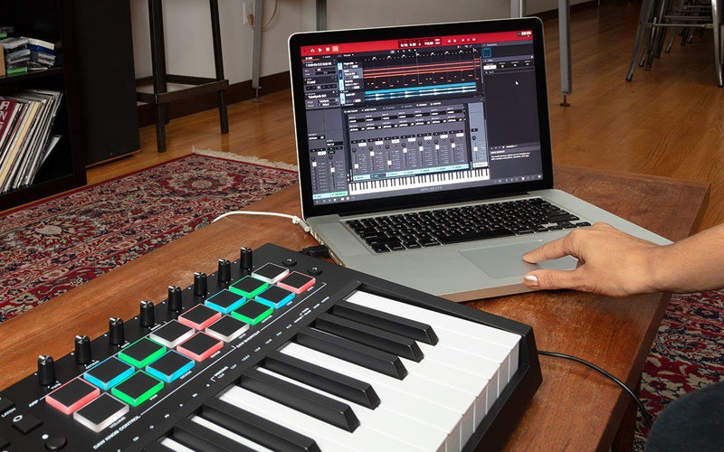 M-Audio Oxygen PRO 25 Controlador Midi de 25 Teclas Controladores USB/MIDI M-Audio 