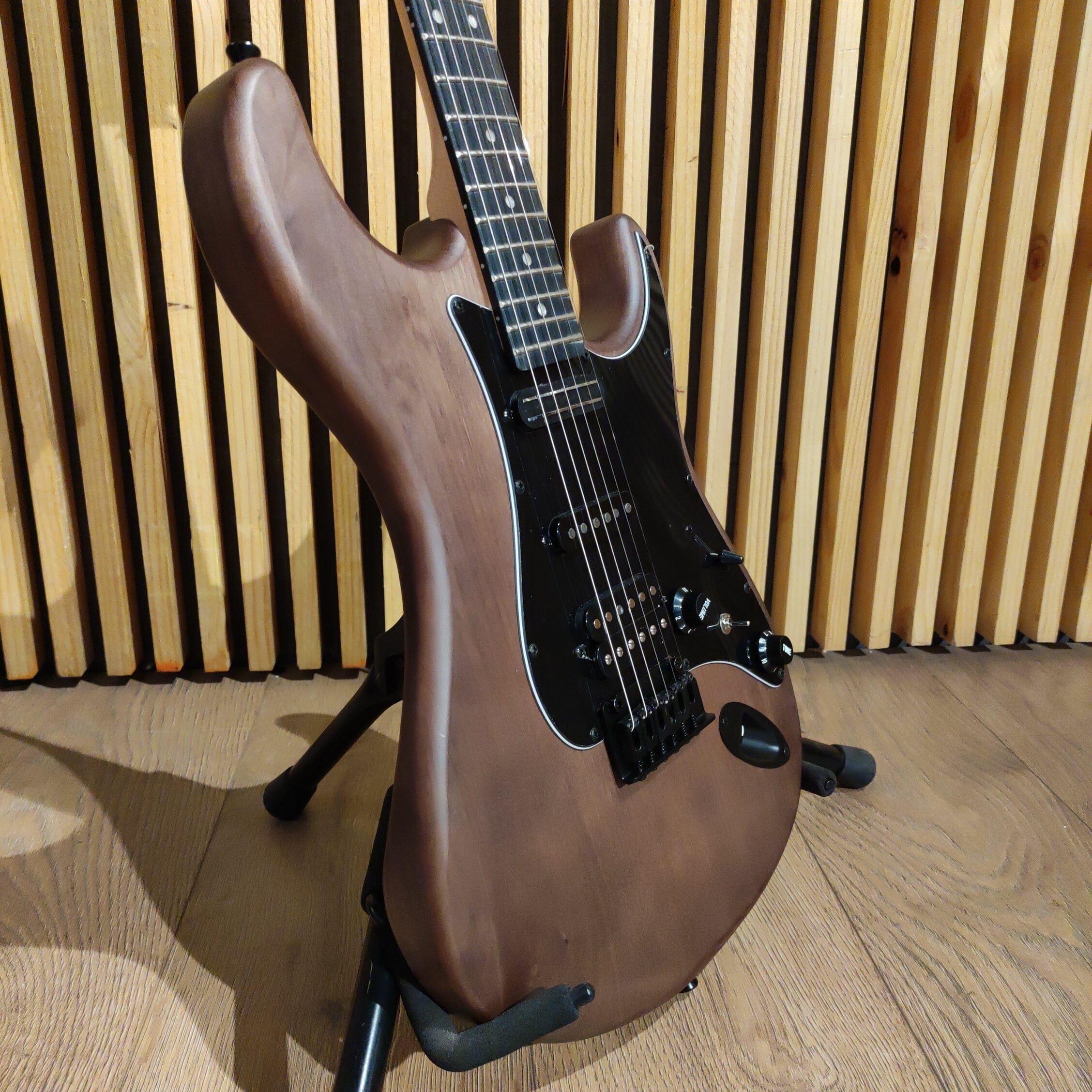 Tagima JA-3 Transparent Brown Juninho Afram Signature Guitarra Eléctrica Guitarras Eléctricas Tagima 