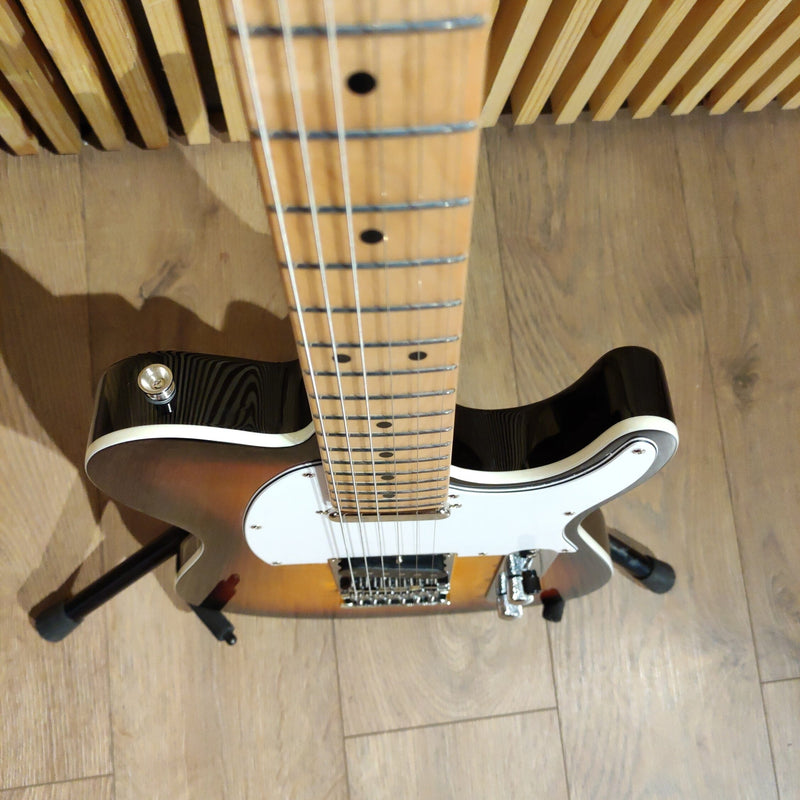 Tagima T-550 Sunburst L/WH Guitarra Eléctrica (Telecaster) Guitarras Eléctricas Tagima 